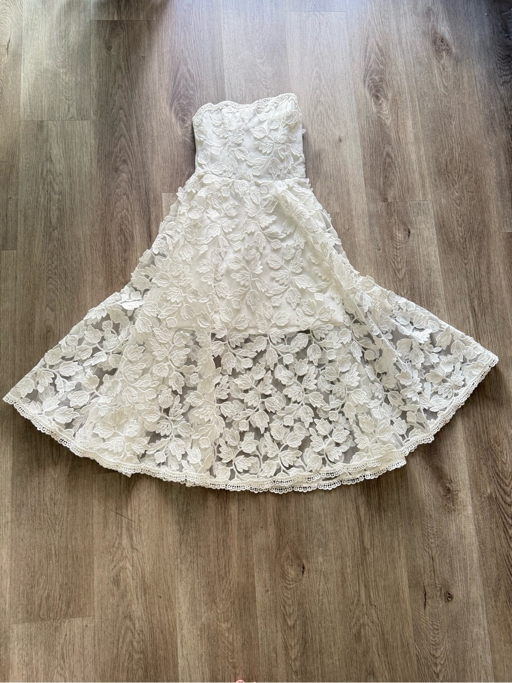 helsi florence white 3d floral embroidered strapless midi bridal dress size XS